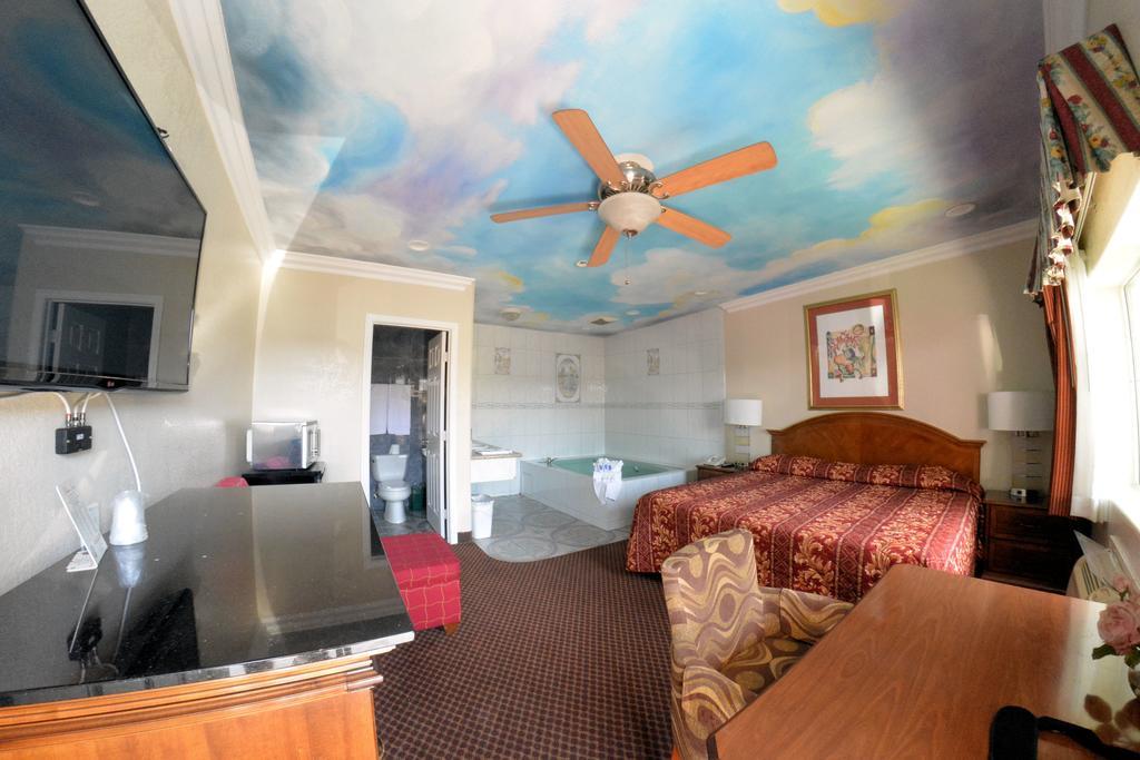 Motel The Palace 2*