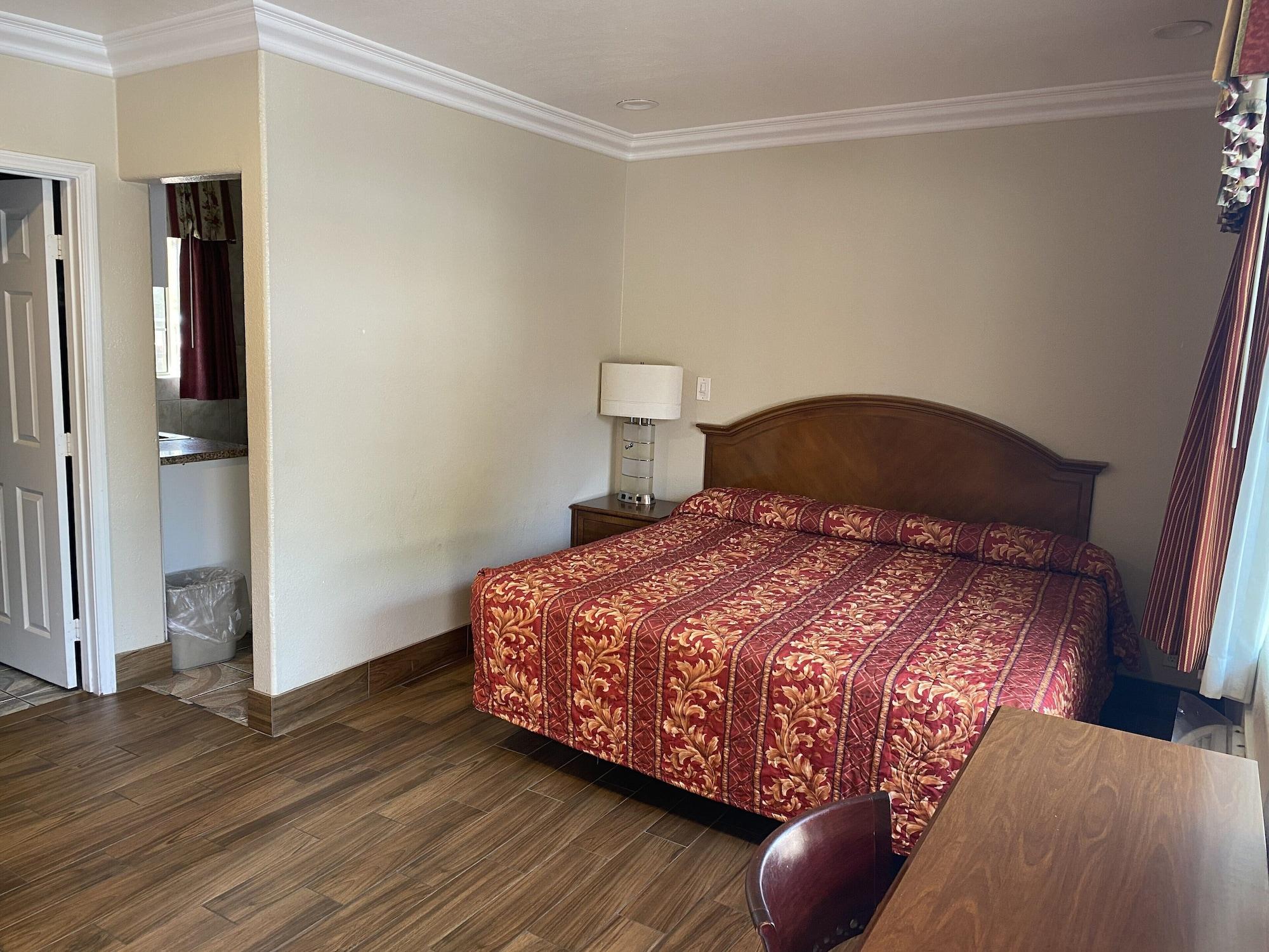 The Palace Motel